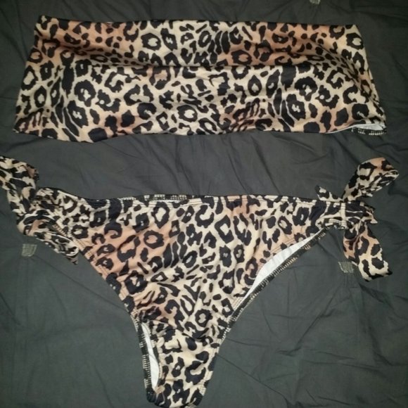 Other - Cheetah print bikini XL